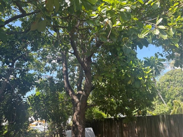 Продажа дома по адресу 2530 Washington St - фото 6006292