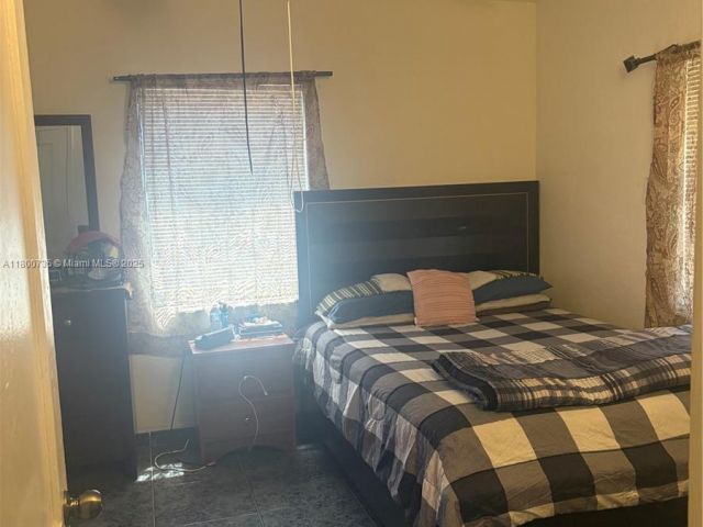 Продажа дома по адресу 2530 Washington St - фото 6006297