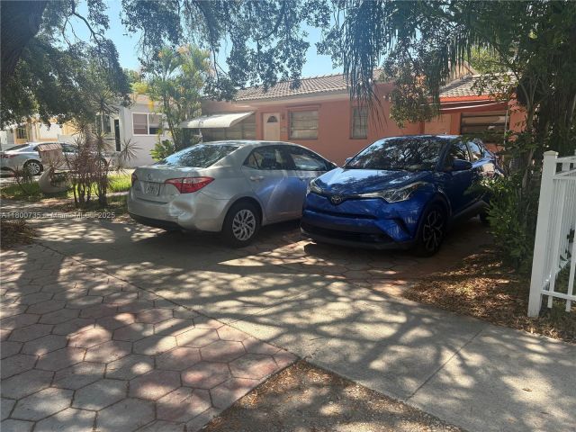 Продажа дома по адресу 2530 Washington St - фото 6006304