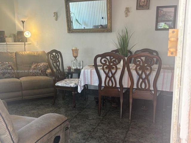 Продажа дома по адресу 2530 Washington St - фото 7449983