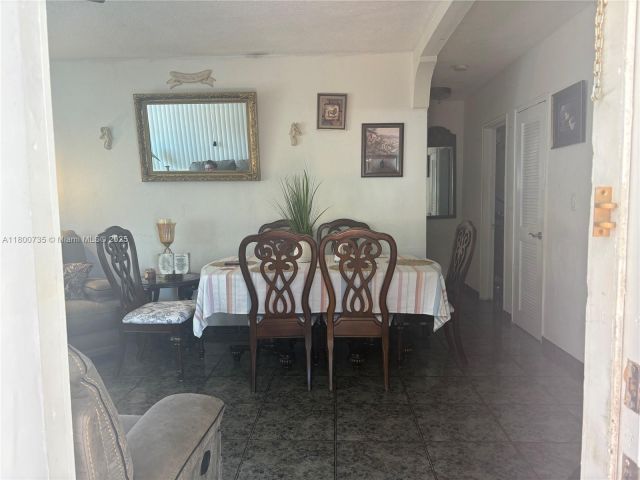 Продажа дома по адресу 2530 Washington St - фото 7449988