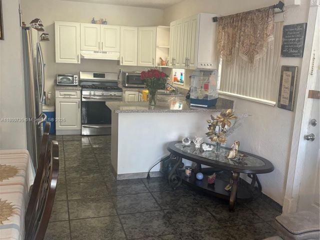 Продажа дома по адресу 2530 Washington St - фото 7449993