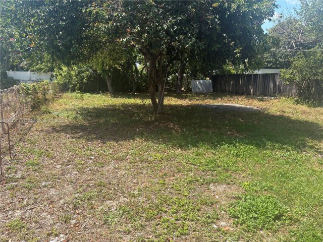 Продажа дома по адресу 2530 Washington St - фото 7449999