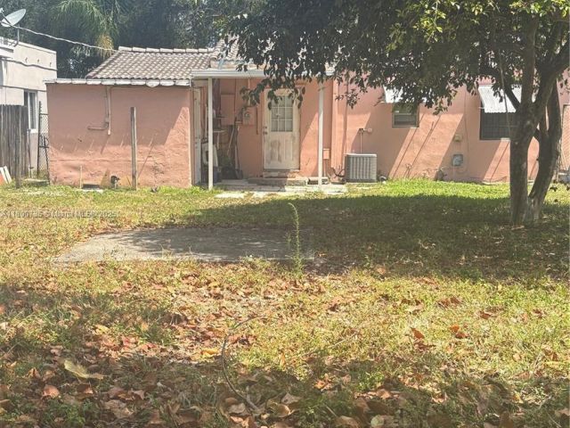 Продажа дома по адресу 2530 Washington St - фото 7450008