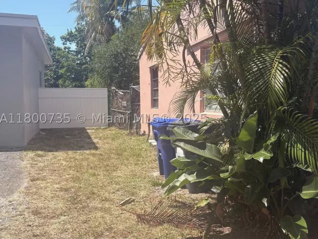 Продажа дома по адресу 2530 Washington St - фото 9053342