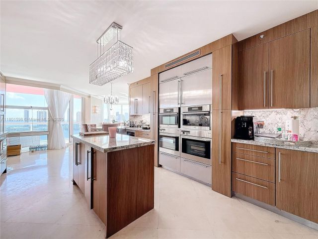 Продажа квартиры #2813 - фото 6009066