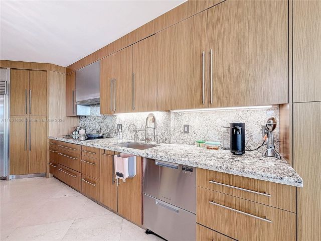 Продажа квартиры #2813 - фото 6009069