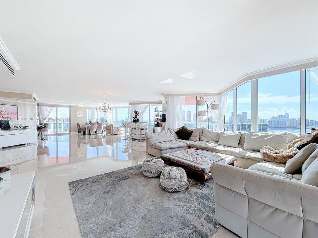 Продажа квартиры #2813 - фото 6009074