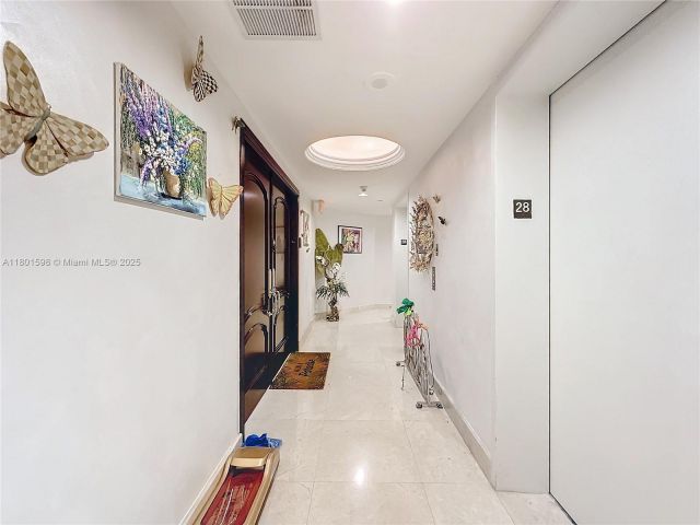 Продажа квартиры #2813 - фото 6009080