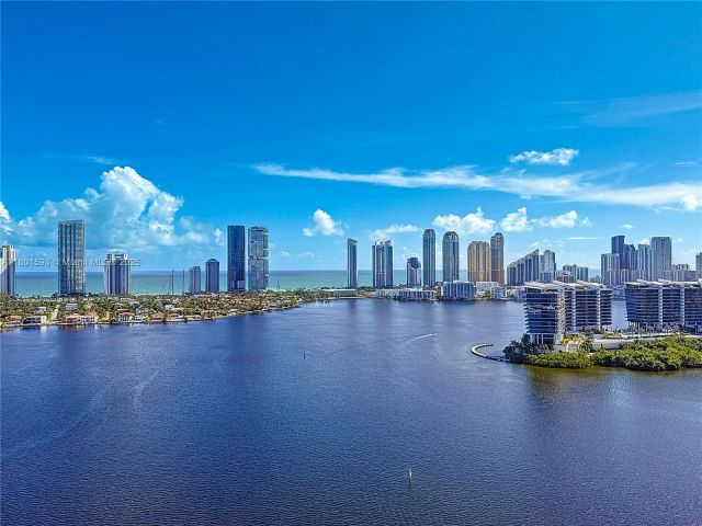 Продажа квартиры #2813 - фото 6009084