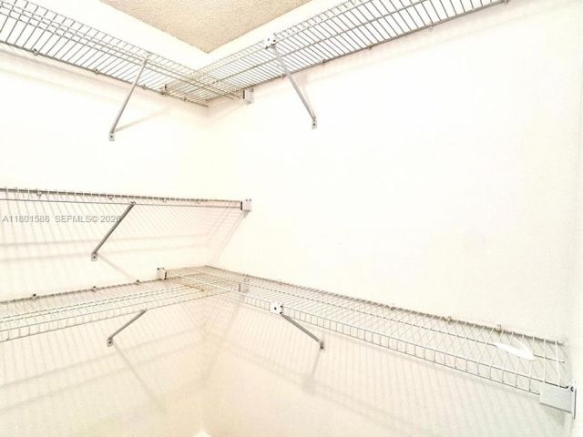 Продажа квартиры #810 - фото 7473643