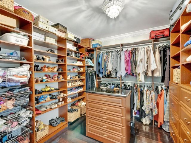 Продажа дома по адресу 2601 NE 27th Ter - фото 6034782