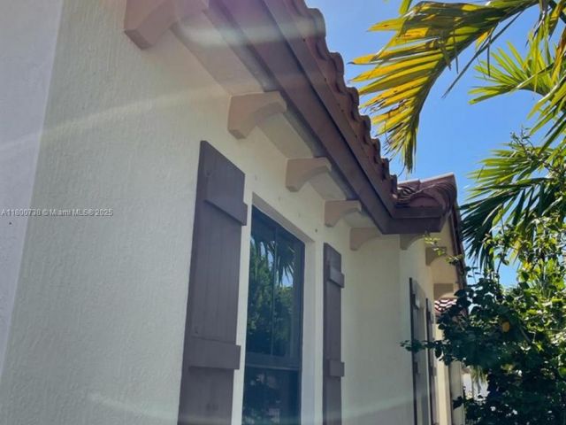 Продажа дома по адресу 15400 SW 176 LN - фото 6006901