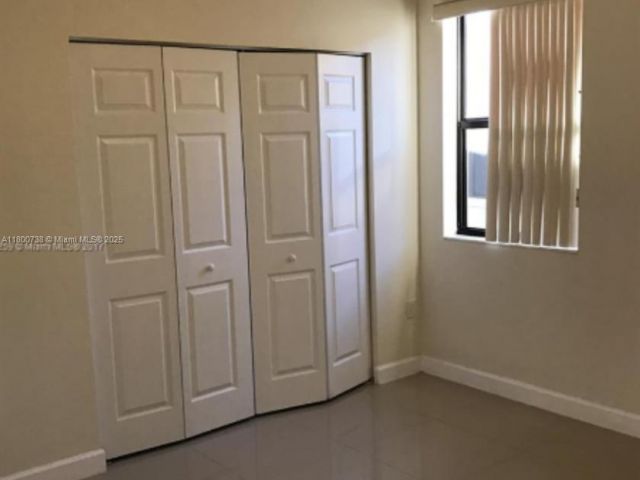 Продажа дома по адресу 15400 SW 176 LN - фото 6006906