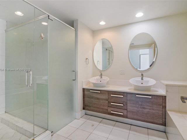 Продажа квартиры #441 - фото 6008880