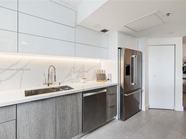 Квартира в аренду номер1110 - фото 6016710