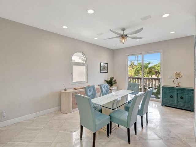 Продажа дома по адресу 1788 Bay Dr 25 - фото 6028271