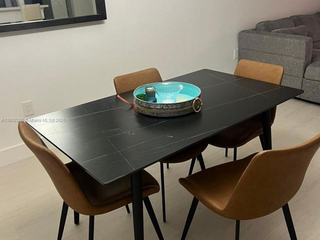 Продажа квартиры #2218 - фото 7427199