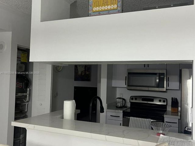 Продажа квартиры #2218 - фото 7427200