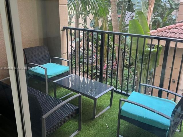 Продажа квартиры #2218 - фото 7427211