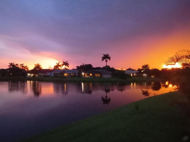 Продажа дома по адресу 10544 Fenway Place - фото 6014711