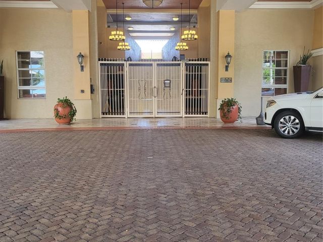 Продажа квартиры #3404 - фото 6012861