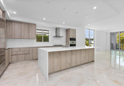 Квартира #205