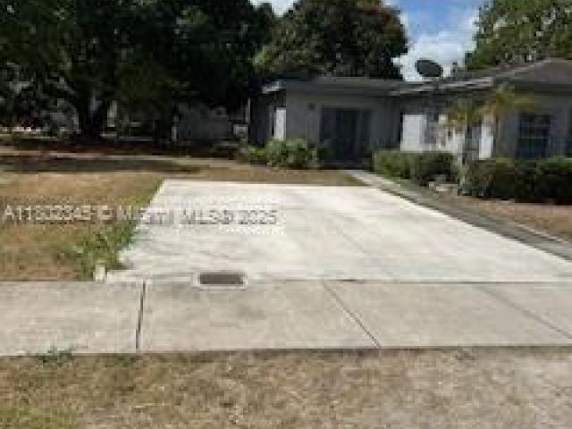 Продажа дома по адресу 10354 SW 173rd St - фото 6012501