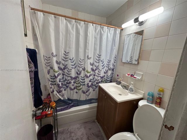 Продажа дома по адресу 10354 SW 173rd St - фото 6139074