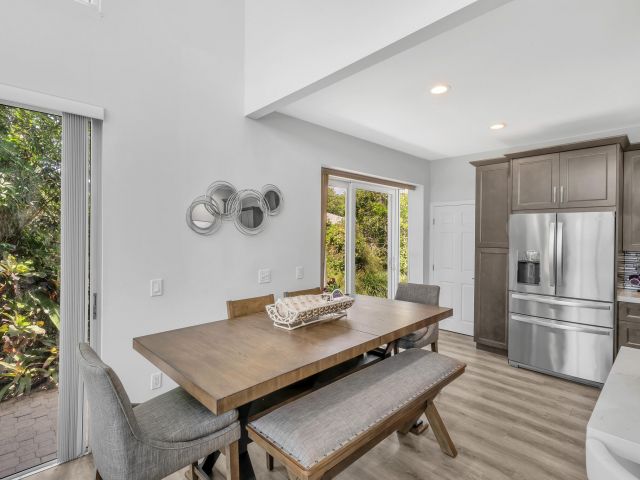 Продажа дома по адресу 23281 Butterfly Palm Court - фото 6014837