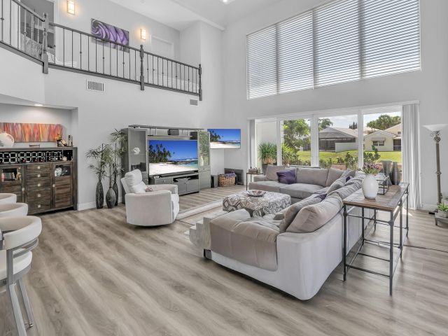 Продажа дома по адресу 23281 Butterfly Palm Court - фото 6014844