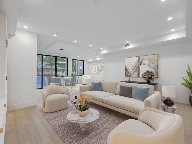 Продажа дома по адресу 408 SE 2nd Street - фото 6631083