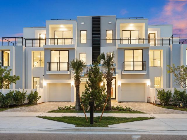 Продажа дома по адресу 408 SE 2nd Street - фото 6631085