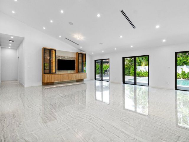 Продажа дома по адресу 22233 Hollyhock Trail - фото 6018638