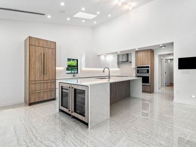 Продажа дома по адресу 22233 Hollyhock Trail - фото 6018641