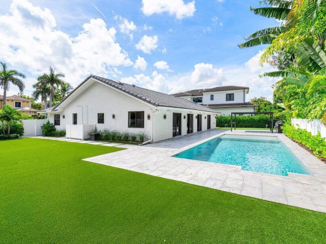 Продажа дома по адресу 22233 Hollyhock Trail - фото 6018651