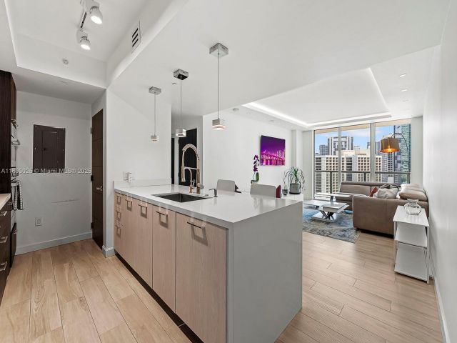 Продажа квартиры #2203 - фото 6067605