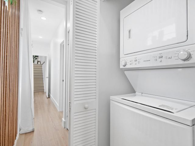 Дом в аренду по адресу 615 SE 11th Ave - фото 6024029