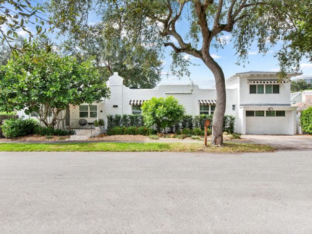 Дом в аренду по адресу 615 SE 11th Ave - фото 6024039