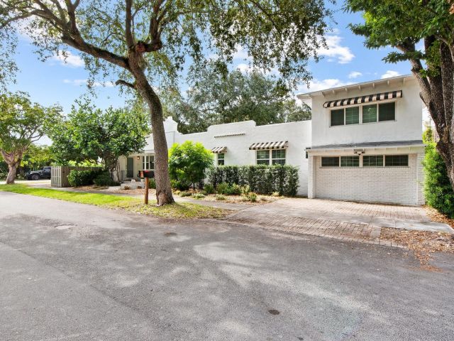 Дом в аренду по адресу 615 SE 11th Ave - фото 6024040