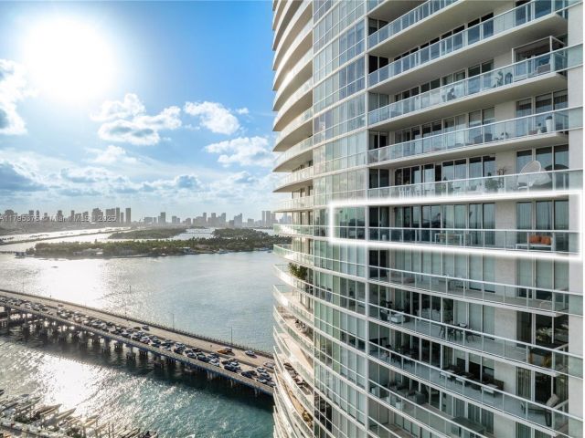 Продажа квартиры #2303 - фото 6037477