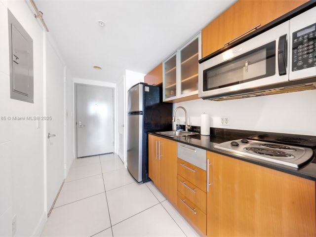 Продажа квартиры #3308 - фото 7436947