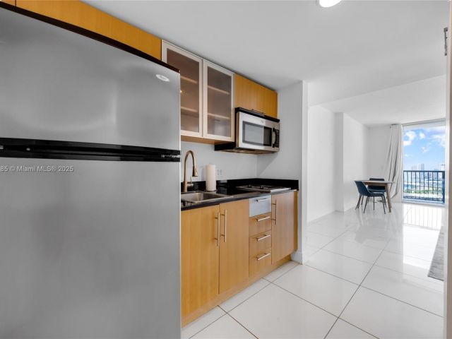 Продажа квартиры #3308 - фото 7436949