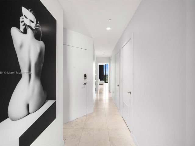 Продажа квартиры #4207 - фото 6022622