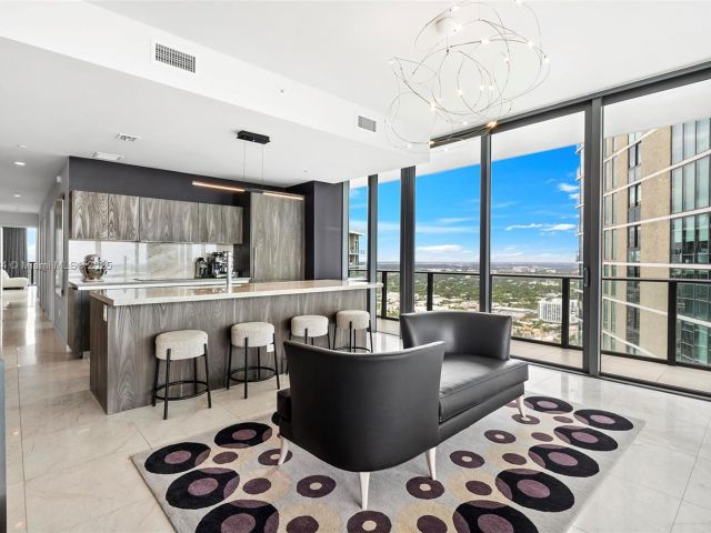 Продажа квартиры #4207 - фото 6022628