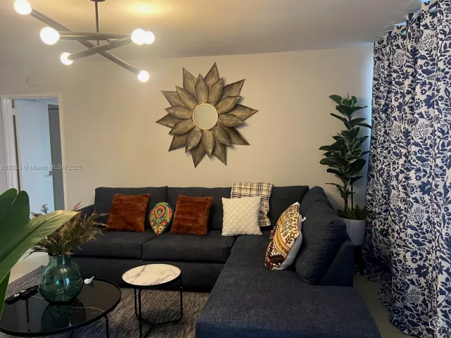 Продажа квартиры #914 - фото 6191394