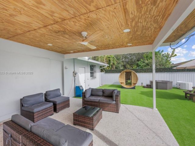 Дом в аренду по адресу 2128 Dock St - фото 6021659