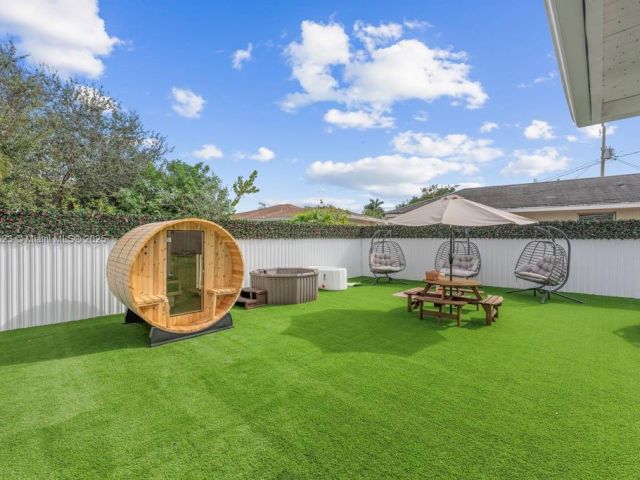 Дом в аренду по адресу 2128 Dock St - фото 6021669