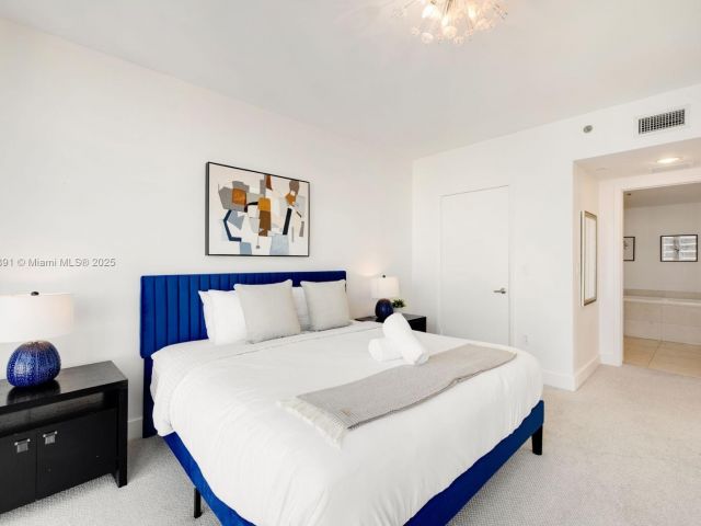 Продажа квартиры #3504 - фото 6021416