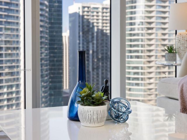 Продажа квартиры #3504 - фото 6021420